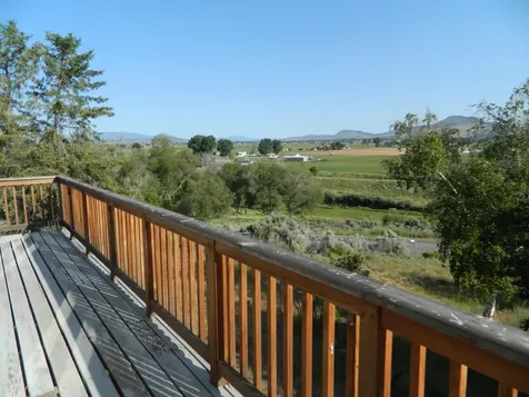 9542 Hill Road Klamath Falls OR 97603