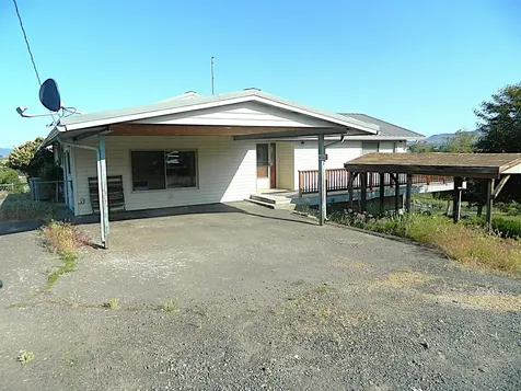 9542 Hill Road Klamath Falls OR 97603