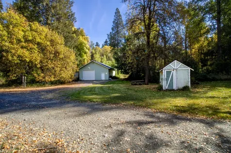 191 River Grove Drive Cave Junction OR 97523