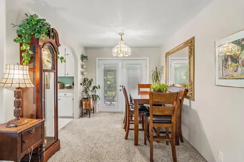 2462 Edgemont Drive Medford OR 97504