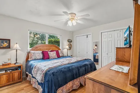 2462 Edgemont Drive Medford OR 97504