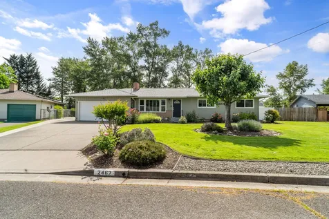 2462 Edgemont Drive Medford OR 97504