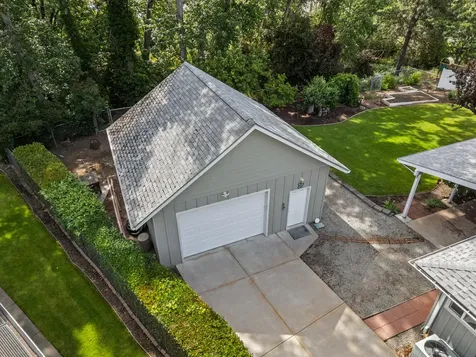 2462 Edgemont Drive Medford OR 97504