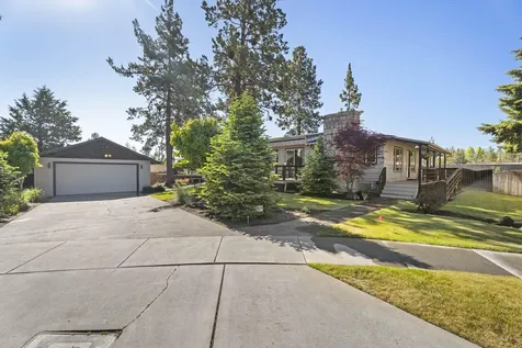 1063 SW Crosscut Court Bend OR 97702