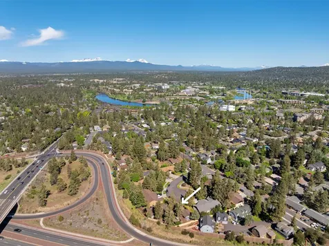 1063 SW Crosscut Court Bend OR 97702