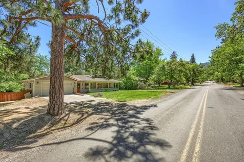 1154 Tolman Creek Road Ashland OR 97520