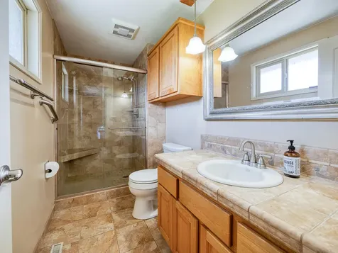 5030 Barry Avenue Klamath Falls OR 97603