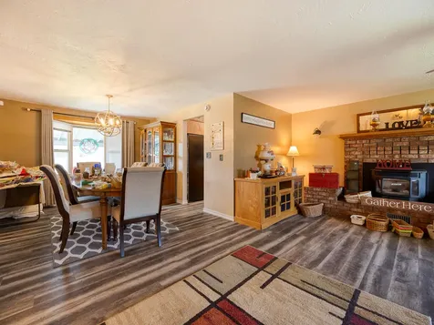 5030 Barry Avenue Klamath Falls OR 97603