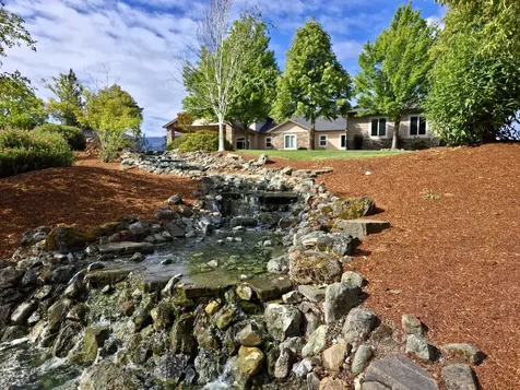 2054 Jaynes Drive Grants Pass OR 97527