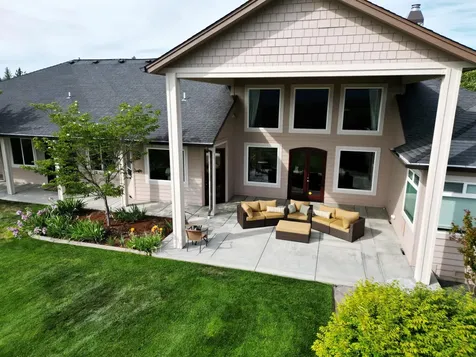 2054 Jaynes Drive Grants Pass OR 97527