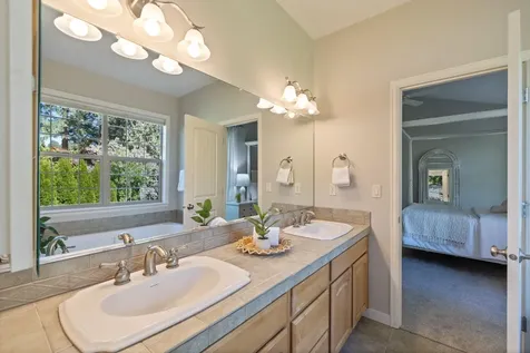 60625 Kiger Gorge Way Bend OR 97702