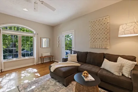 60625 Kiger Gorge Way Bend OR 97702