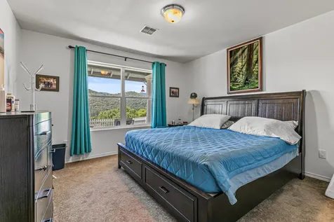 857 Jacoby Street Gold Hill OR 97525