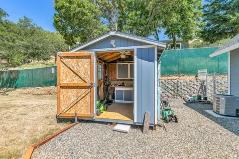 857 Jacoby Street Gold Hill OR 97525