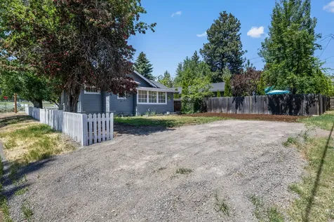 1004 NW Union Street Bend OR 97703