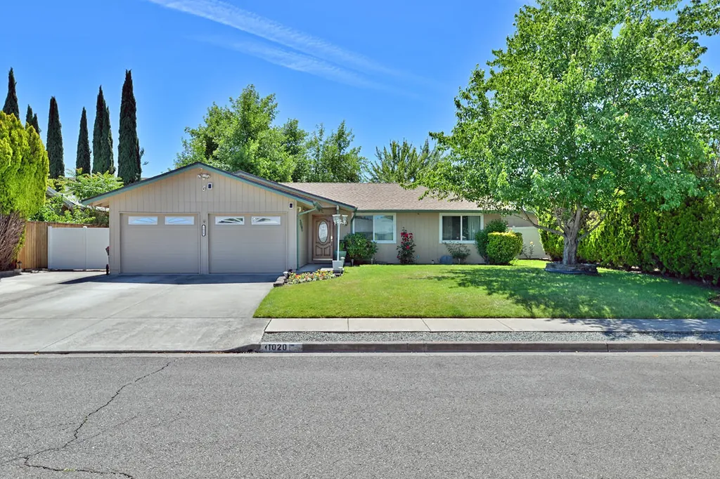 1020 Temple Drive Central Point OR 97502