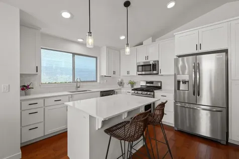 103 William Way Talent OR 97540