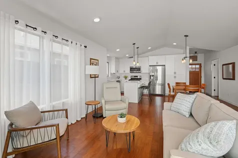 103 William Way Talent OR 97540