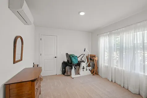 103 William Way Talent OR 97540