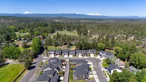 63127 NW Vista Meadow Lane Bend OR 97703