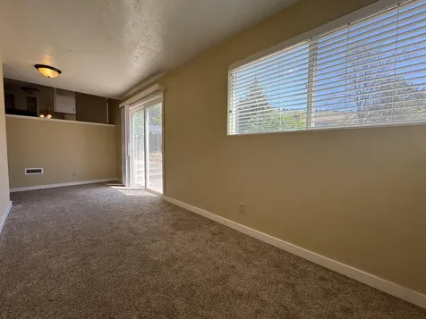 1043 Carlson Drive Klamath Falls OR 97603