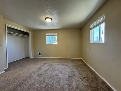 1043 Carlson Drive Klamath Falls OR 97603