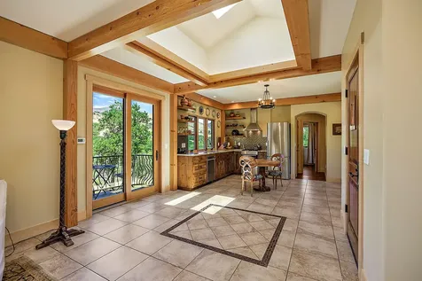 987 Dead Indian Memorial Road Ashland OR 97520