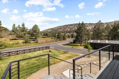 2426 Pine Grove Road Klamath Falls OR 97603