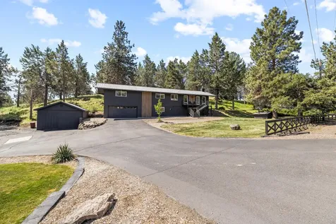 2426 Pine Grove Road Klamath Falls OR 97603