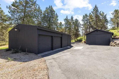 2426 Pine Grove Road Klamath Falls OR 97603