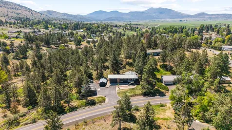 2426 Pine Grove Road Klamath Falls OR 97603