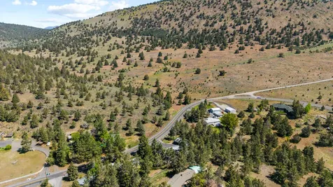 2426 Pine Grove Road Klamath Falls OR 97603