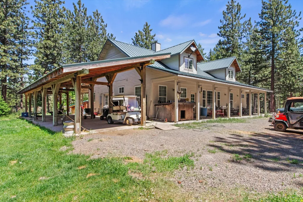 15922 Greensprings Highway Ashland OR 97520