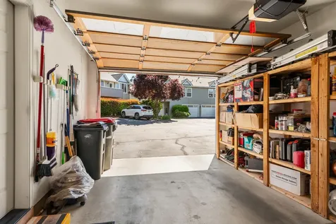 1224 N Modoc Avenue Medford OR 97504