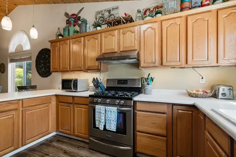 1224 N Modoc Avenue Medford OR 97504