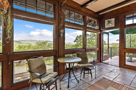 5297 Dark Hollow Road Medford OR 97501
