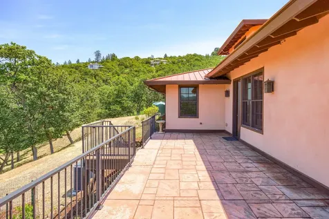 5297 Dark Hollow Road Medford OR 97501