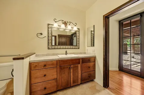 5297 Dark Hollow Road Medford OR 97501