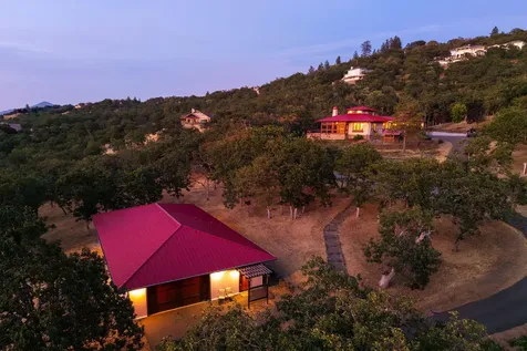 5297 Dark Hollow Road Medford OR 97501