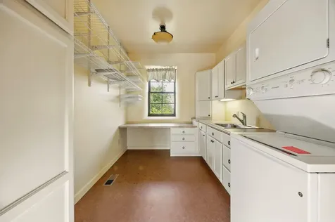 5297 Dark Hollow Road Medford OR 97501