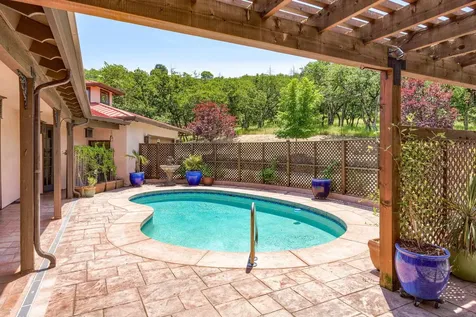 5297 Dark Hollow Road Medford OR 97501