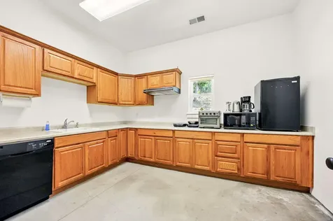 5297 Dark Hollow Road Medford OR 97501