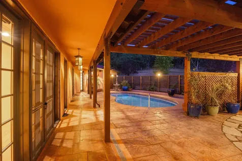 5297 Dark Hollow Road Medford OR 97501