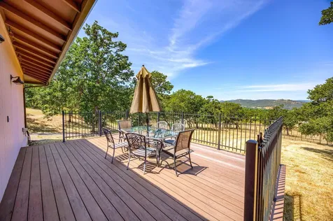 5297 Dark Hollow Road Medford OR 97501