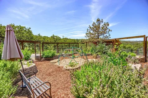 5297 Dark Hollow Road Medford OR 97501