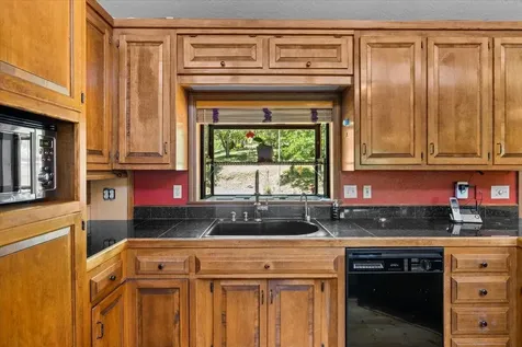 7388 Upper Applegate Road Jacksonville OR 97530