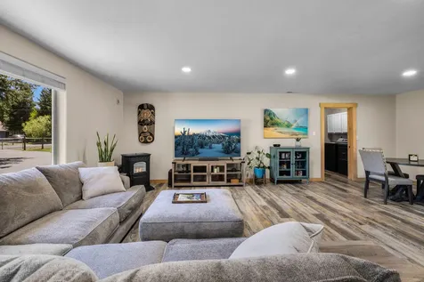 17322 Canvasback Drive Bend OR 97707