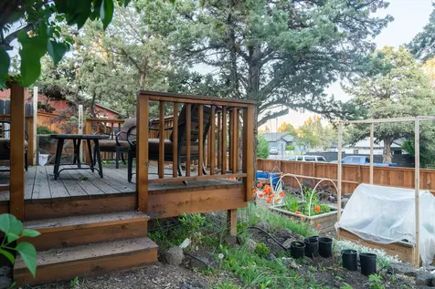 2944 NE Saber Drive Bend OR 97701