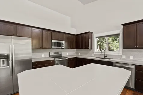 59768 Navajo Road Bend OR 97702