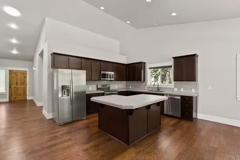 59768 Navajo Road Bend OR 97702